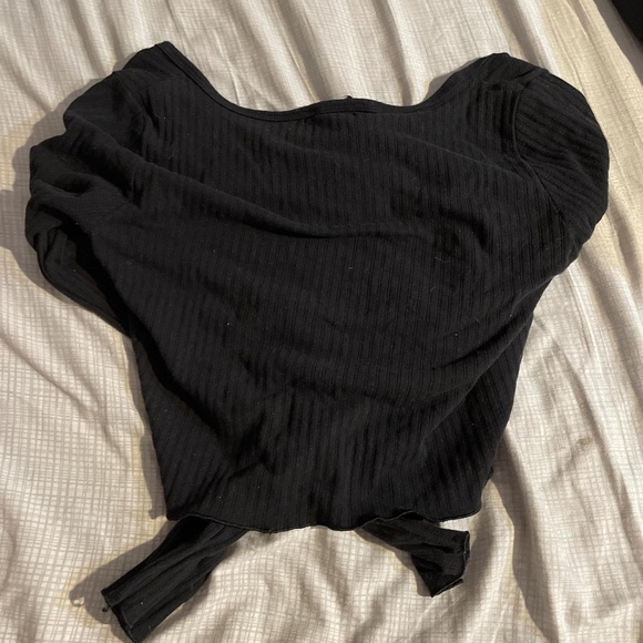 FOREVER21 Black Cropped Button-Up Shirt L - Picture 2 of 4